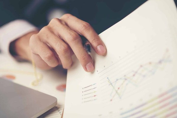 Quelle documentation une entreprise doit-elle maintenir pour justifier les écarts de rémunération entre ses employés?