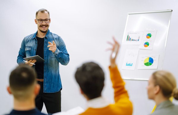 Renforcer la communication au sein des équipes grâce au coaching professionnel d'un cabinet de coaching professionnel